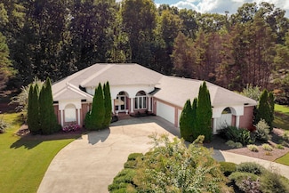 117 Tanglewood Dr, Russellville, AL 35653