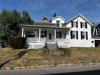 66 Milton St, Geneva, NY 14456