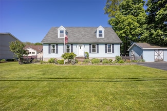 12 Prospect St, Beacon, NY 12508
