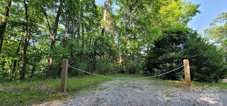 00 Deer Park Lake Rd, Spruce Pine, NC 28777
