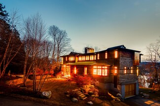 1 Mechanic St, Rockport, ME 04856