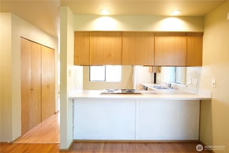 6142 115th Place SE, Bellevue, WA 98006