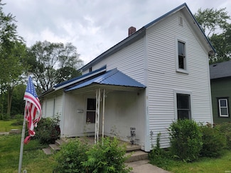 257 Center St, Auburn, IN 46706