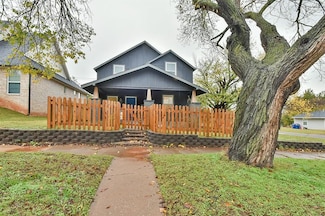 1001 E Vilas Ave, Guthrie, OK 73044