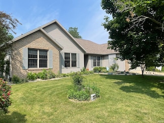 12344 Diamond Dr, Plymouth, IN 46563
