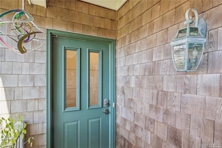 1145 Major Pond Rd, Orient, NY 11957