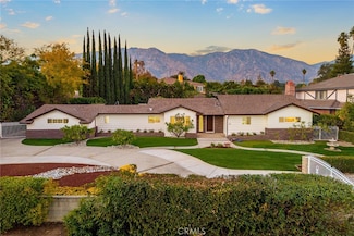 451 W Foothill Blvd, Arcadia, CA 91006