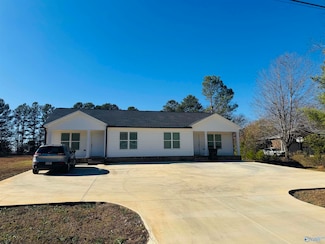 104 Richard Brown Rd, Harvest, AL 35749