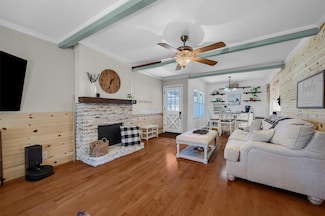 110 S Binkley St, Sherman, TX 75092