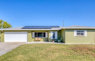 6824 Roxbury Dr, Sarasota, FL 34231