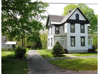 42 Dolge Ave, Dolgeville, NY 13329