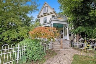 3803 Military St, Port Huron, MI 48060