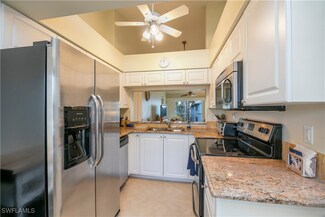 113 Wading Bird Cir Unit 204, Naples, FL 34110