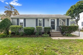 12 Arnold Rd, Peabody, MA 01960