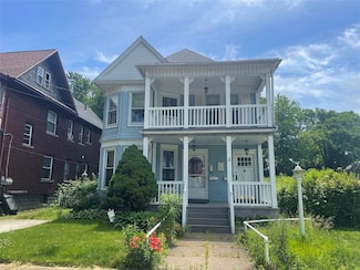 935 W 9th St, Erie, PA 16502