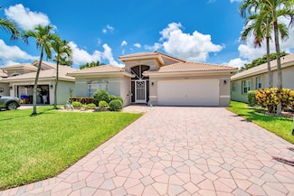 5802 Royal Club Dr, Boynton Beach, FL 33437