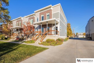 330 N 22nd St, Lincoln, NE 68503