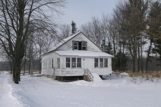 5228 Woods Rd, Athens, WI 54411