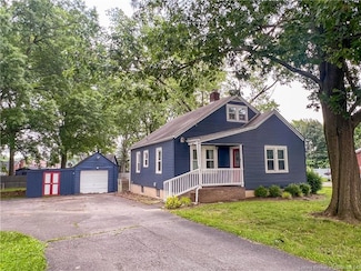 1672 Garretson Ln, New Albany, IN 47150