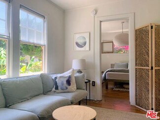 223 Strand St Unit K, Santa Monica, CA 90405