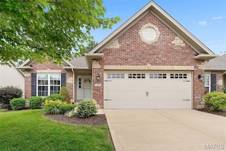 156 Carnoustie Ct, Saint Charles, MO 63301