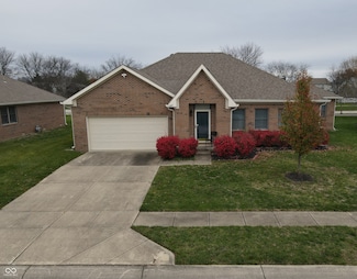 4643 Kensington Way N, Plainfield, IN 46168