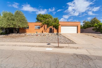 9133 E Palm Tree Dr, Tucson, AZ 85710
