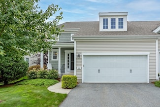 16 Greenside Ln Unit 16, Acton, MA 01720