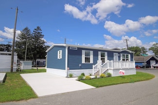 27 Easy St, Egg Harbor Township, NJ 08234
