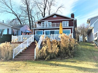 68563 Oak Spring Rd, Edwardsburg, MI 49112