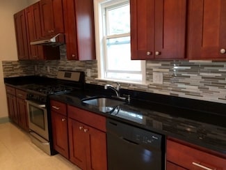 81 Mount Vernon St Unit 2, Somerville, MA 02145