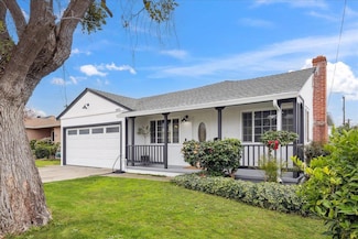 4051 Meadowview Dr, Castro Valley, CA 94546