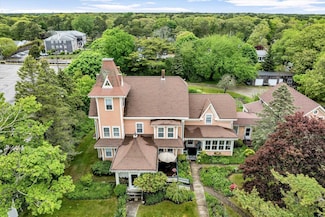 141 Division St, West Harwich, MA 2671