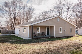 270 NW 52nd Ave, Des Moines, IA 50313