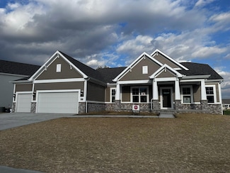 7941 Norman St, Pickerington, OH 43147