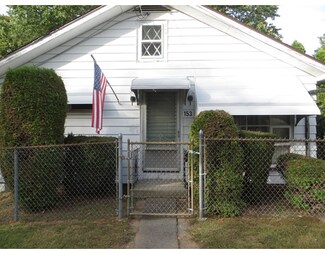 153 Puffer Ave, Swansea, MA 02777