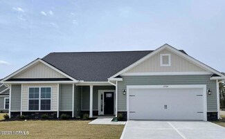 1226 Santa Lucia Dr, New Bern, NC 28560