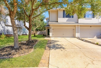 410 Folk Crest Ln, Dickinson, TX 77539