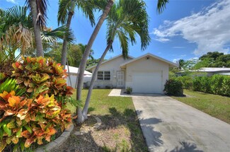 1304 NE 2nd St, Pompano Beach, FL 33060