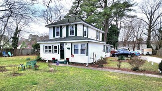 27 Boundary Ave, Onancock, VA 23417