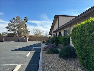 5817 Smoke Ranch Rd Unit D, Las Vegas, NV 89108