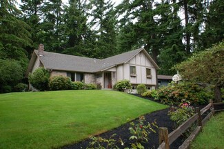 4506 Claridge Dr SE, Olympia, WA 98501