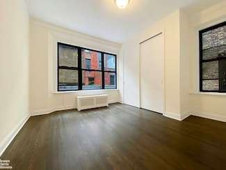 245 W 72nd St Unit 2D, New York, NY 10023