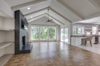 1243 Saxon Dr, Nashville, TN 37215
