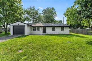 7935 Stockbridge Dr, Dayton, OH 45424