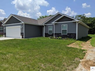 214 Colony St, Clinton, MO 64735