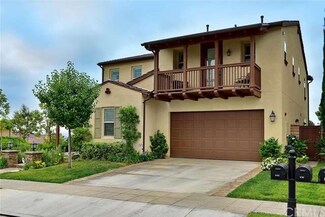 640 E Boxwood Ln, Azusa, CA 91702