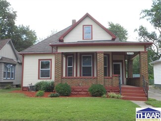 2216 S 8th St, Terre Haute, IN 47802