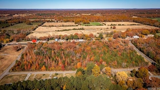 1 Skunk Hollow Rd, Conway, AR 72032
