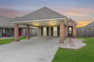 116 Acacia Ln, Abbeville, LA 70510